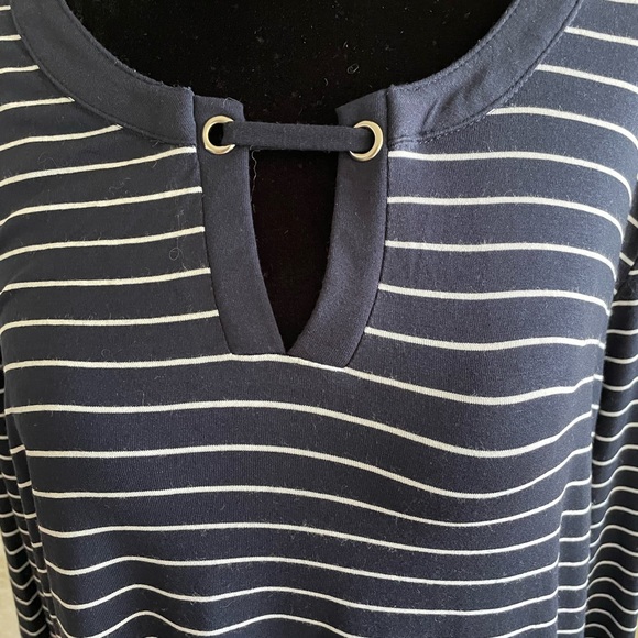 Laura stripped tunic - Picture 2 of 10